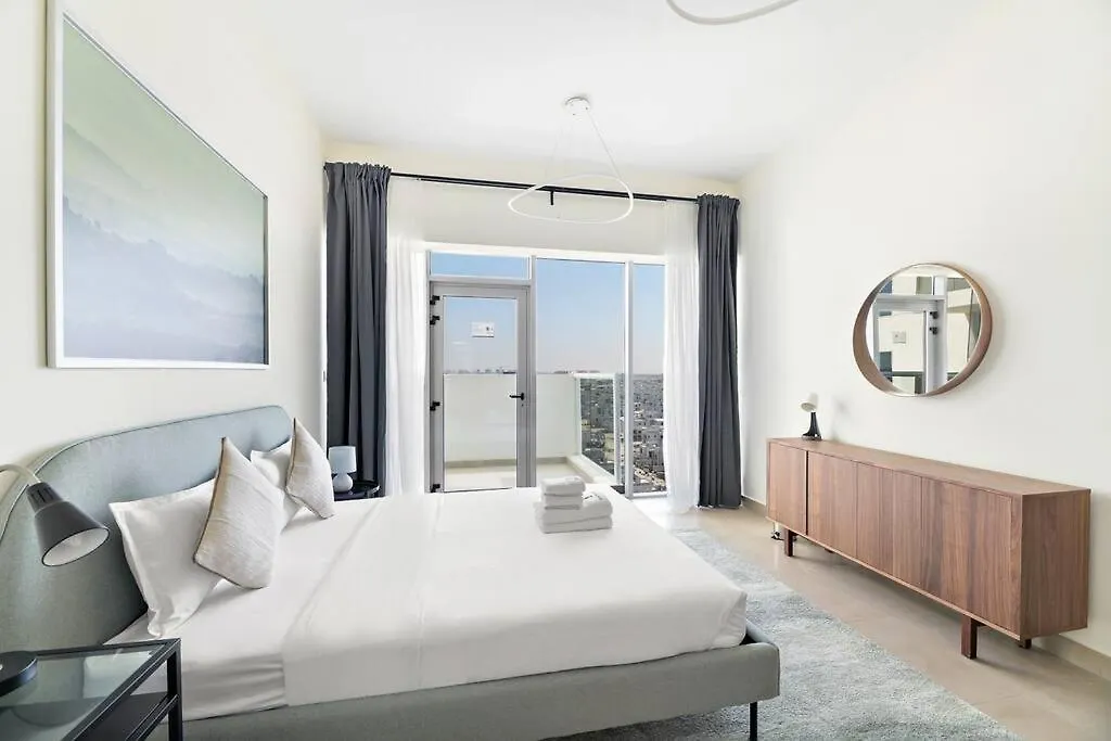 Stylish 1Br Near Metro! Apartment Dubai